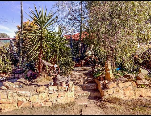 4 BEDROOM FREESTANDING SOLD IN CLANWILLIAM
